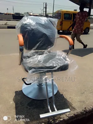 Photo - Strong Quality Saloon Chair