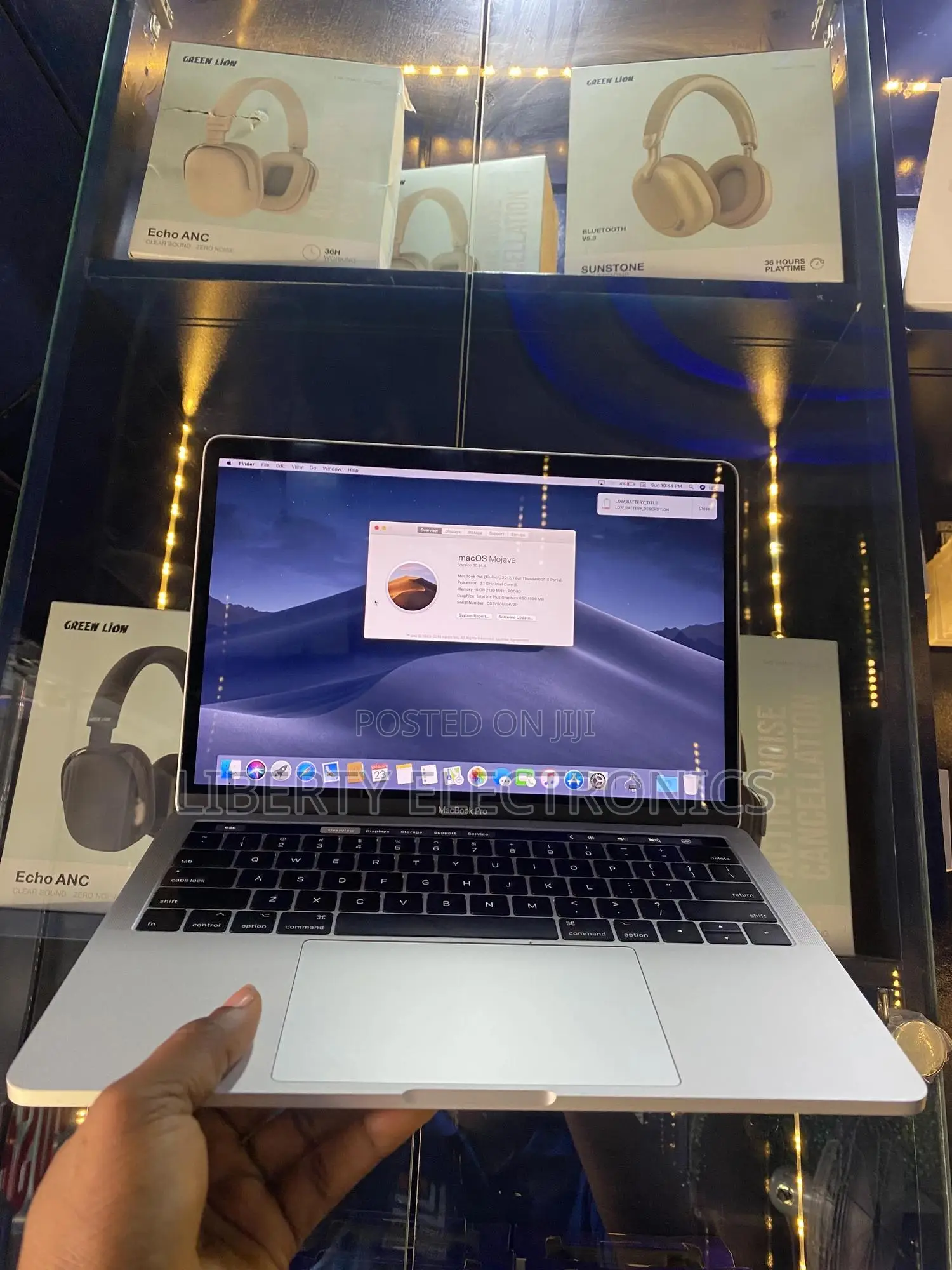 Laptop Apple MacBook Pro 2017 8GB Intel Core I5 SSD 512GB