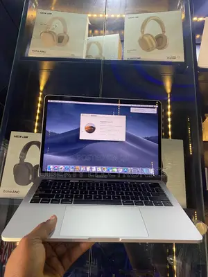 Laptop Apple MacBook Pro 2017 8GB Intel Core I5 SSD 512GB