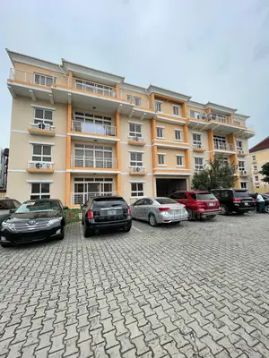 Furnished 3bdrm Apartment in Cadogan, Osapa london for sale