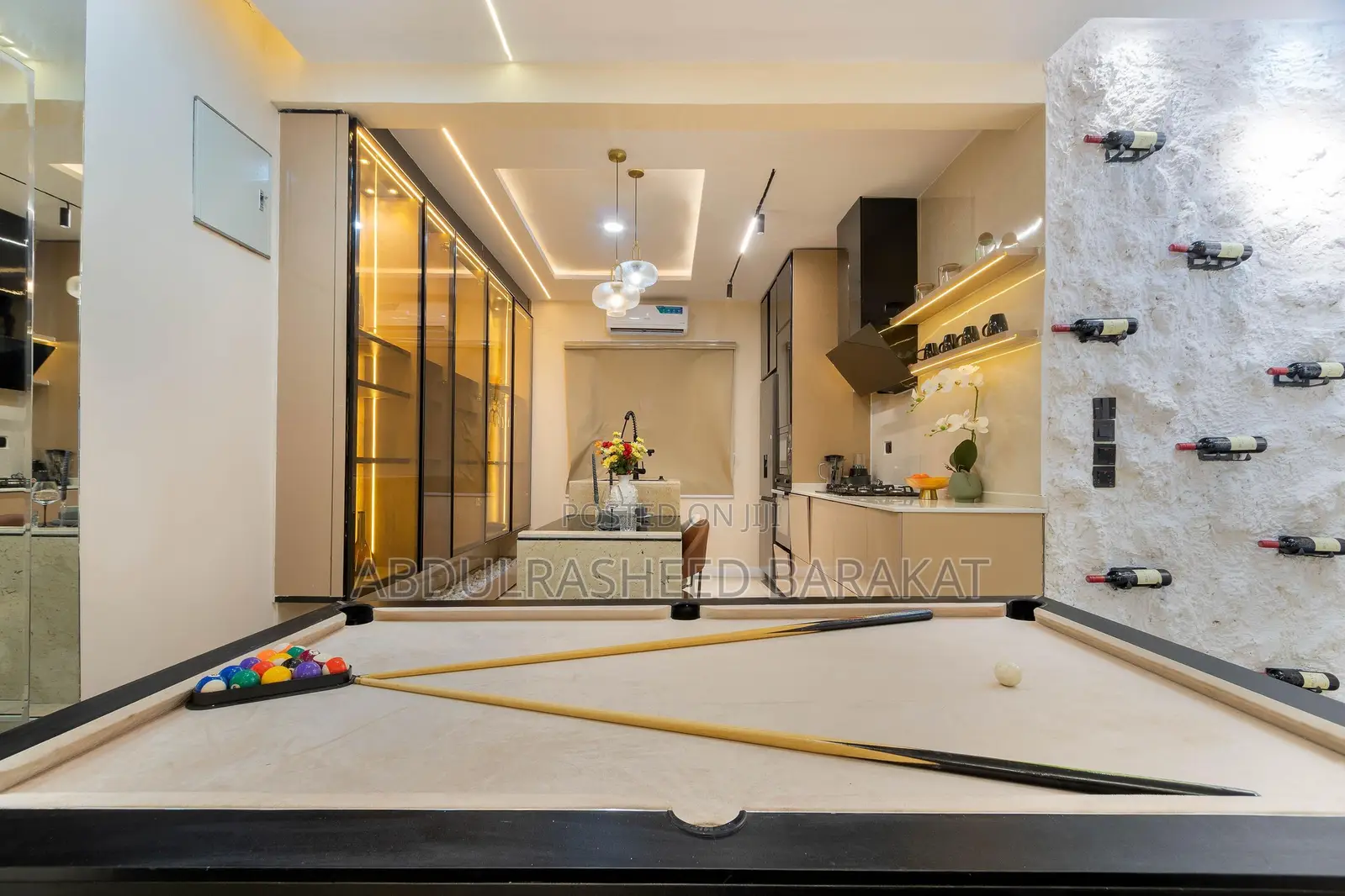 Luxury Two Bedroom Apartment With Ps5 Elevator Soundbar Pool