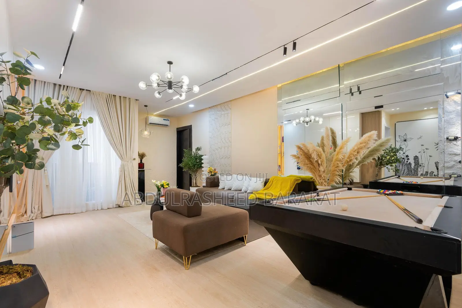 Luxury Two Bedroom Apartment With Ps5 Elevator Soundbar Pool