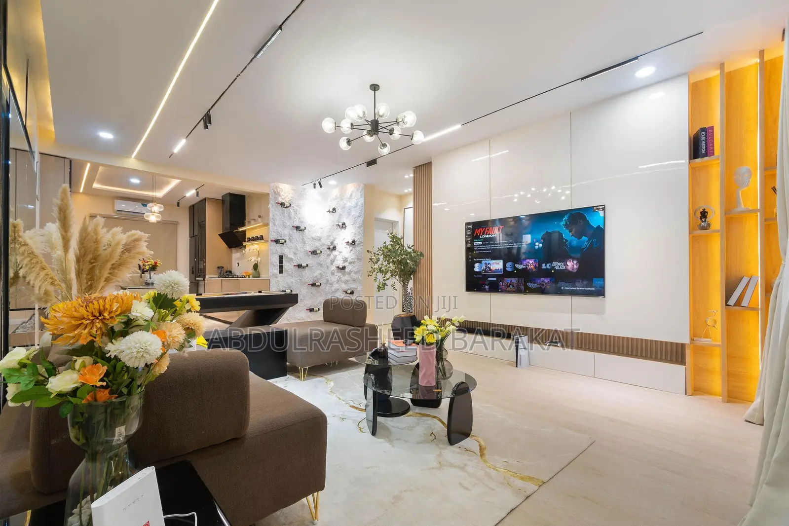 Luxury Two Bedroom Apartment With Ps5 Elevator Soundbar Pool
