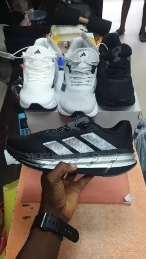 Adidas (Adistar) Autentic Sports Canvas