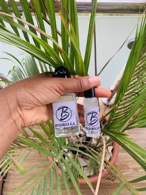 Photo - Luxury Branded Unisex Perfume