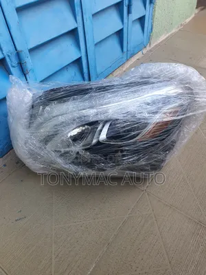 Mercedes Benz Glc 2017 Headlights Original