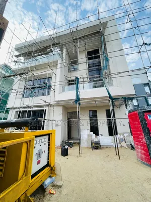 5bdrm Duplex in Ikoyi for sale