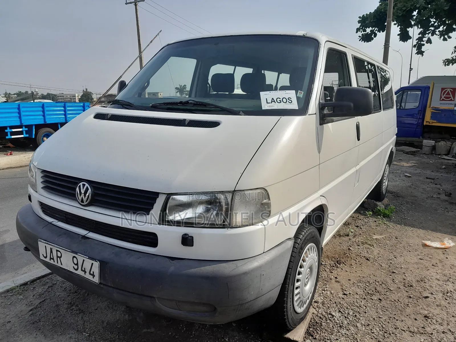 Volkswagen Transporter 2004 White