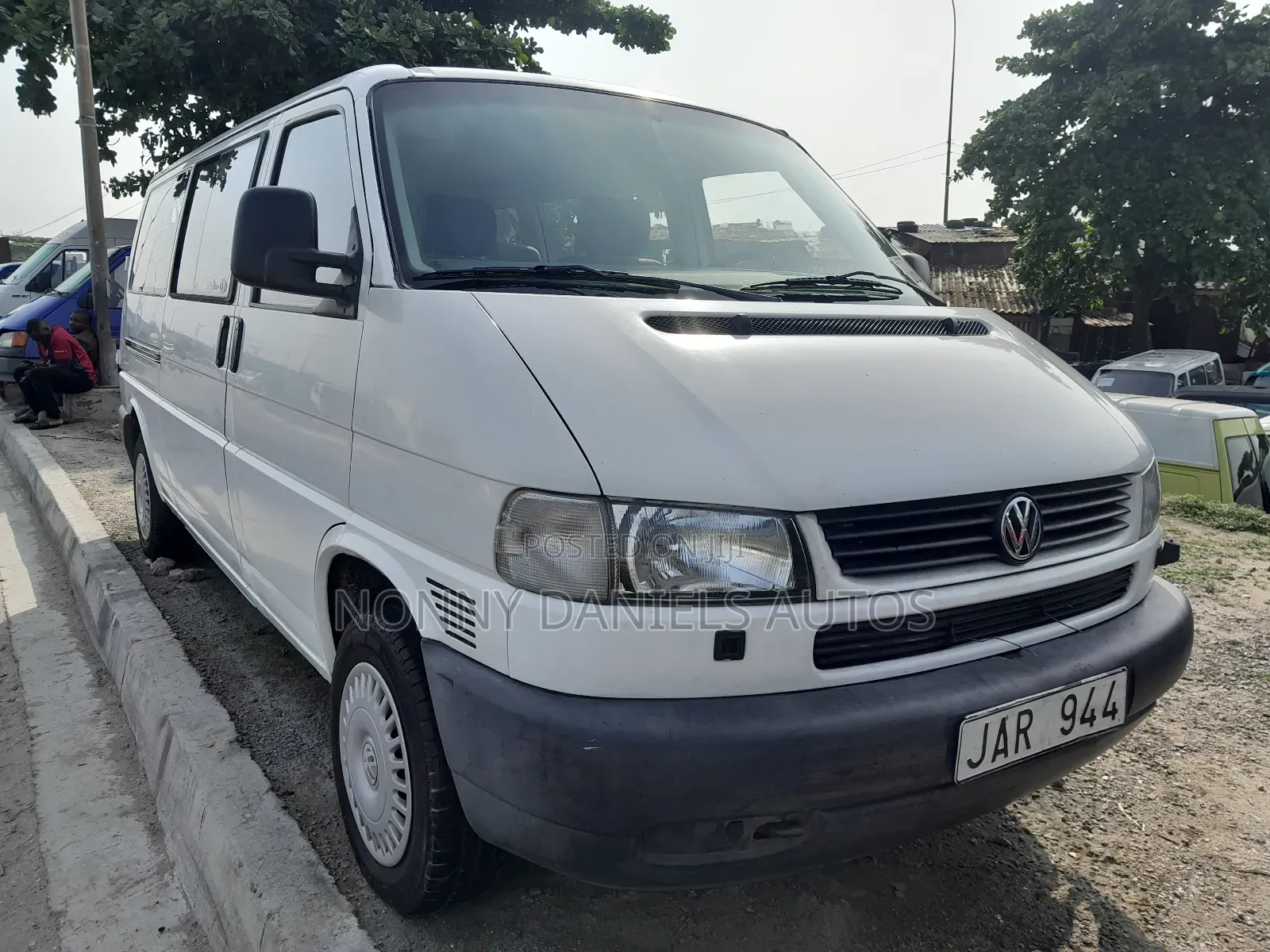 Volkswagen Transporter 2004 White