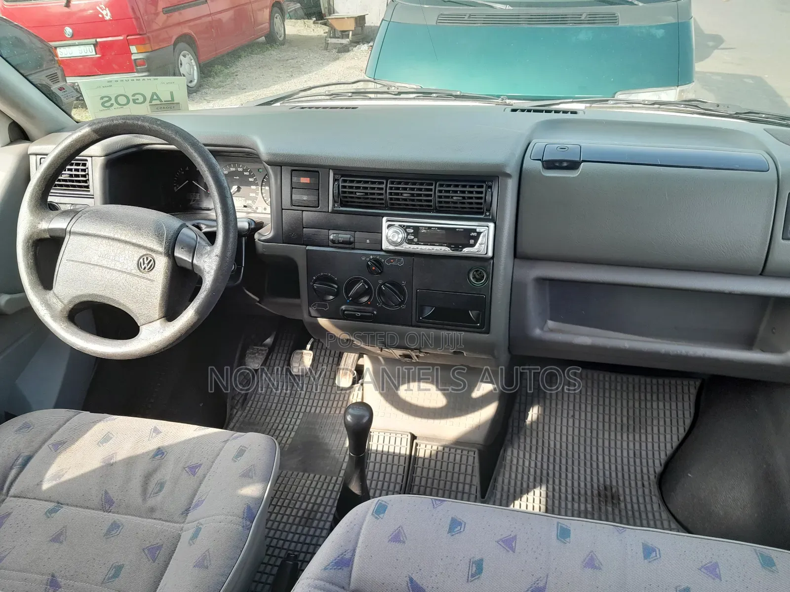 Volkswagen Transporter 2004 White