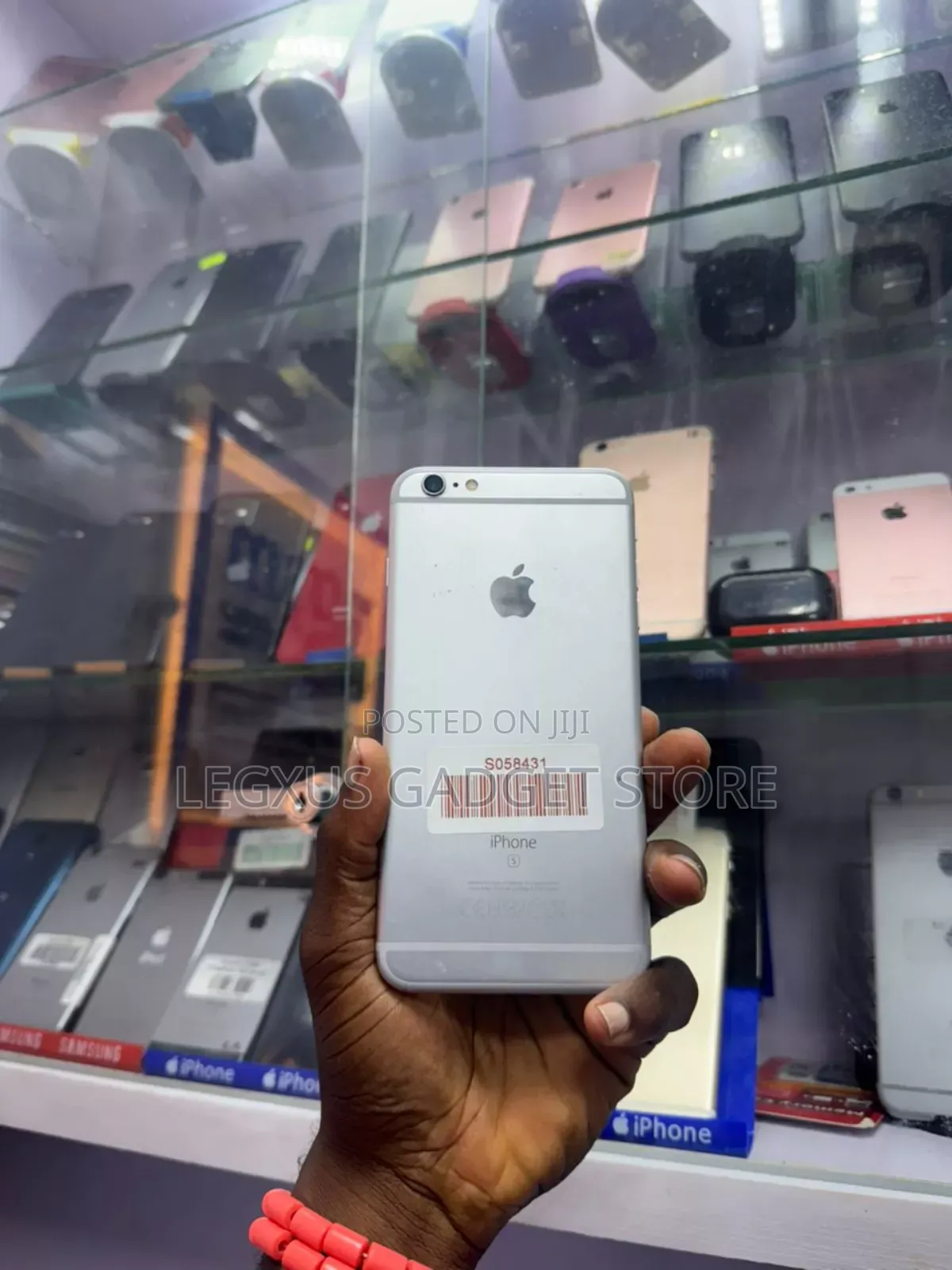 Apple iPhone 6s Plus 64 GB Gray