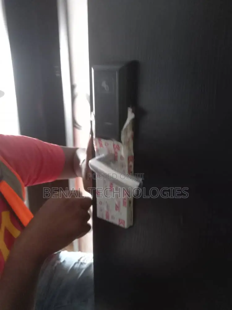 Modern Hotels Need Modern Card Lock Solutions.