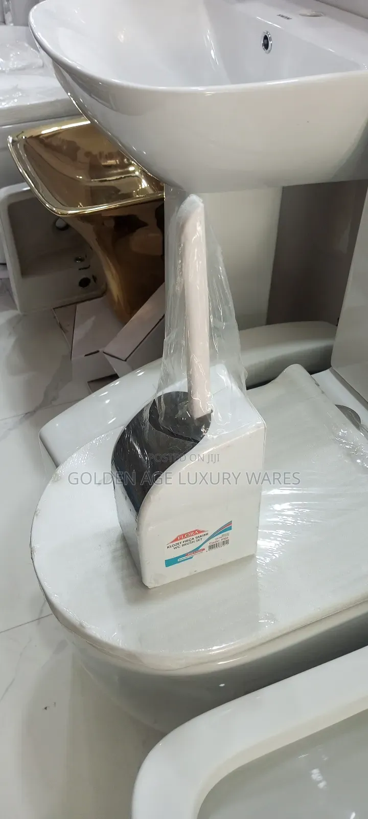 White and Black Toilet Brush