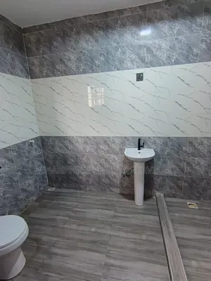 3bdrm Apartment in Ologolo for rent