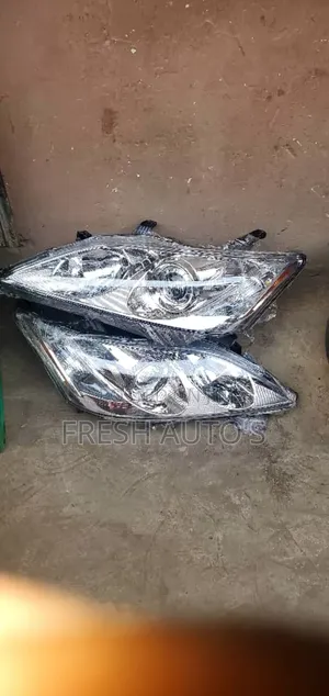 Head Lamp Es 350 2008