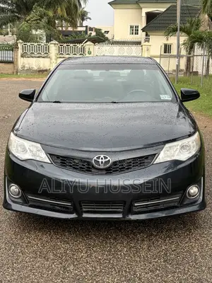 Photo - Toyota Camry 2013 Matt Black