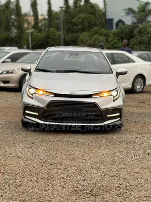Toyota Corolla 2019 Silver