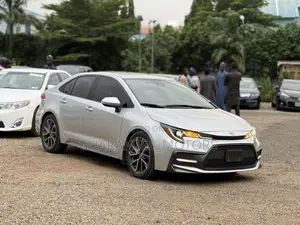 Toyota Corolla 2019 Silver