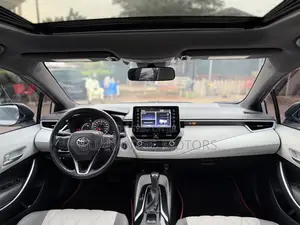 Toyota Corolla 2019 Silver