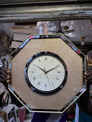 Glitter Clock - Midi