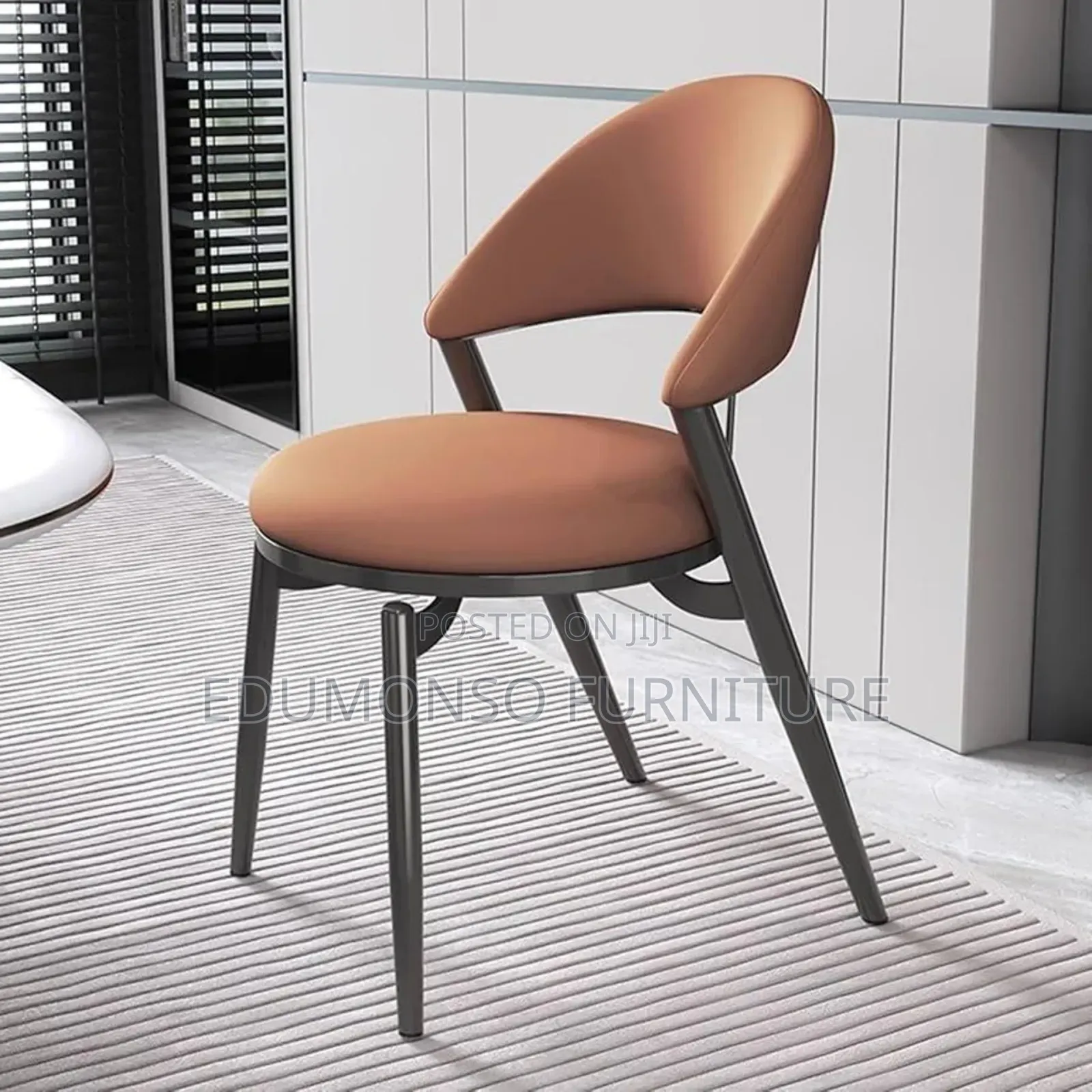 Mid-Century Modern Dining and Kitchen Chair