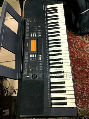 Photo - Yamaha PSR-E343 Portable Keyboard