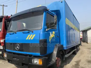 Mercedes Benz 814