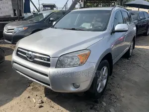 Toyota RAV4 Limited 2008 Silver