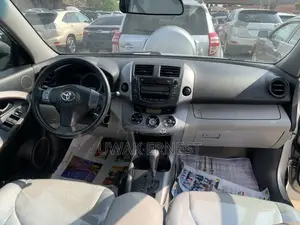 Toyota RAV4 Limited 2008 Silver