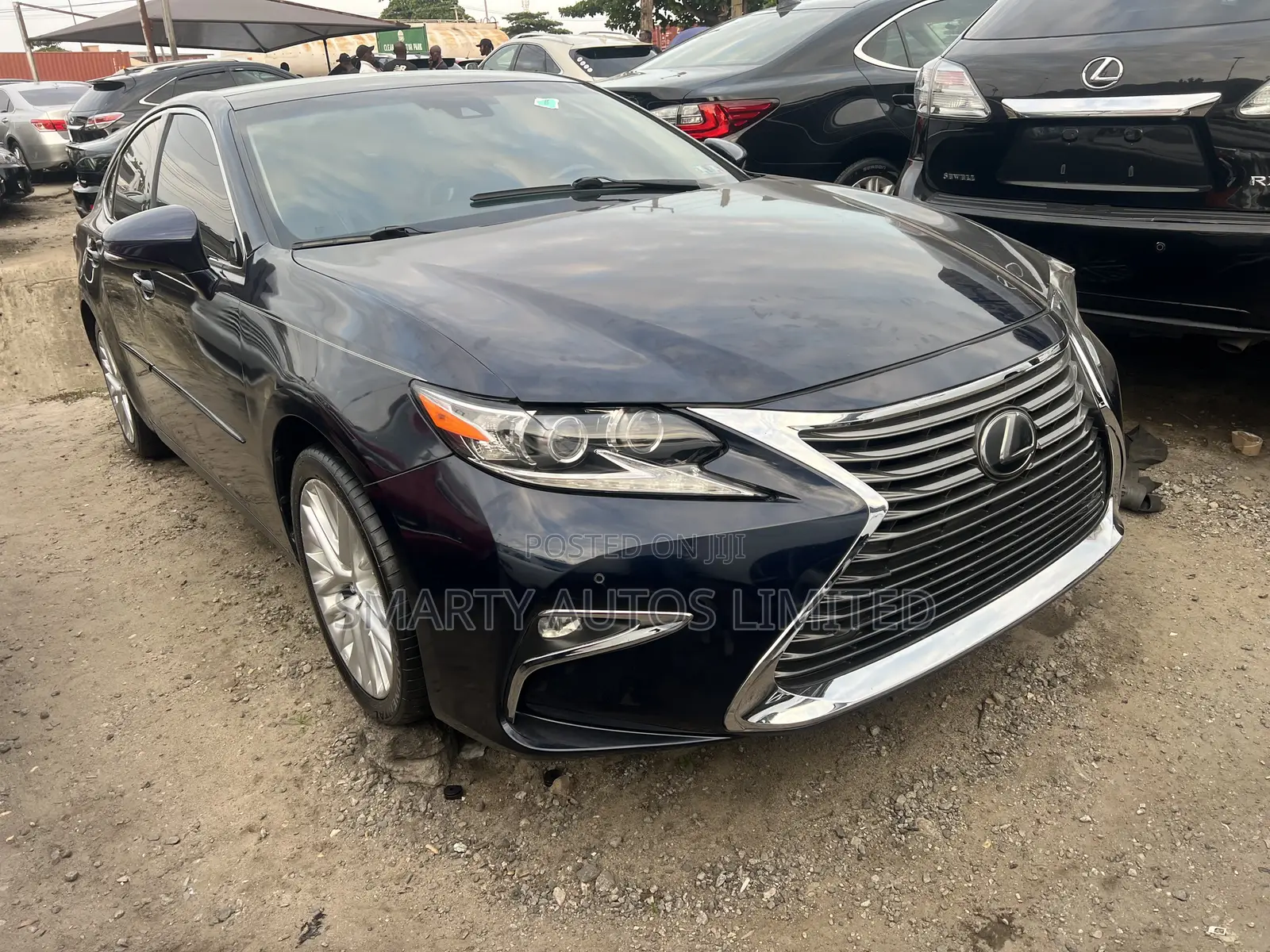 Lexus ES 2016 Blue