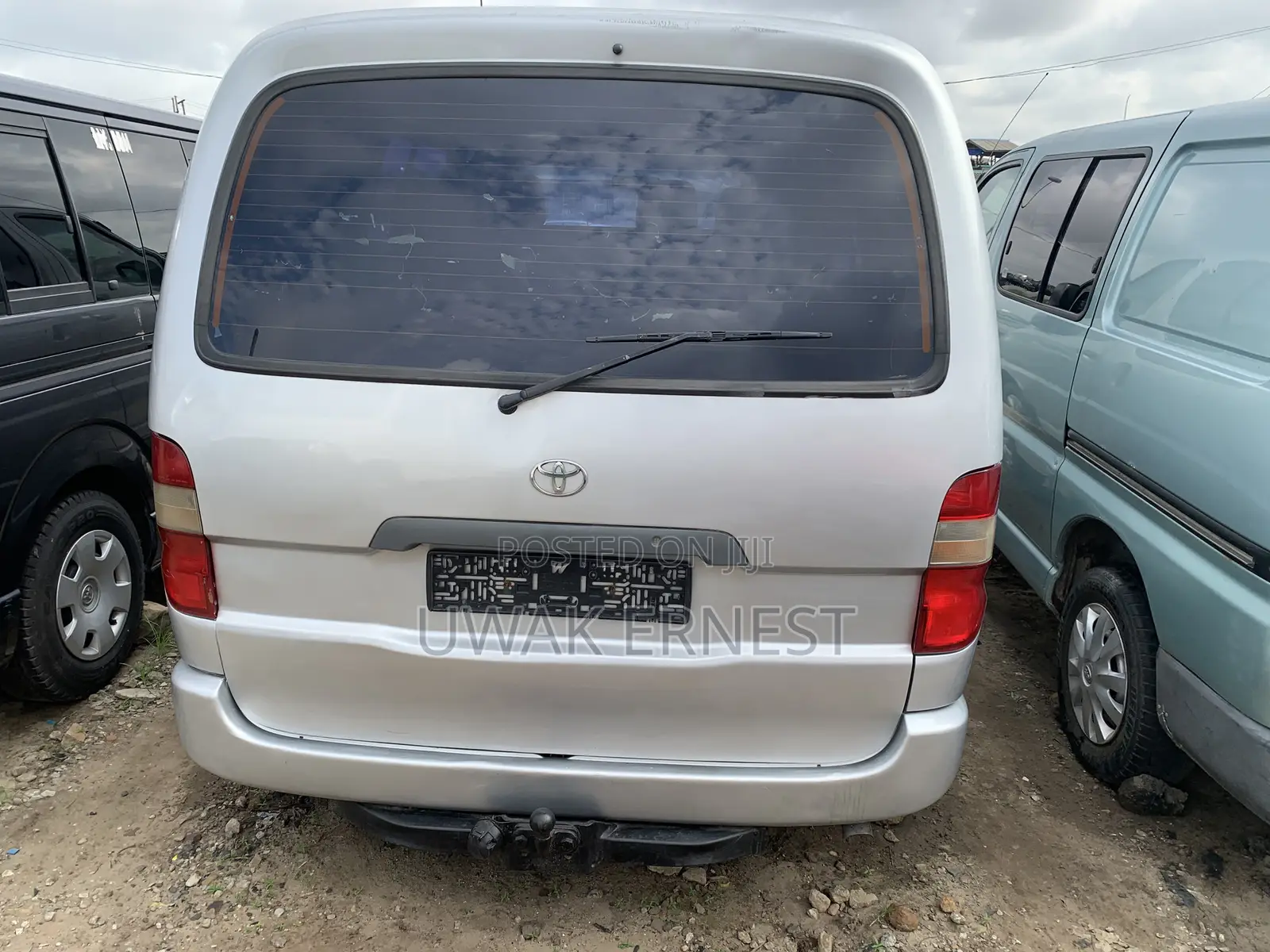 Toyota HiAce 2005 Silver