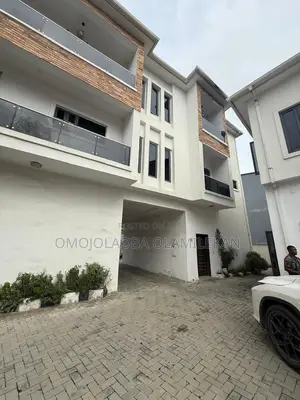 Photo - Mini Flat in Lekki Phase 2 for rent