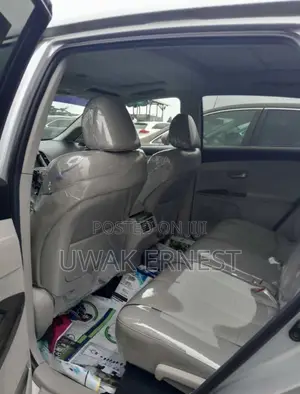 Toyota Venza Limited 4dr Wagon AWD (3.5L 6cyl 6A) 2014 Silver