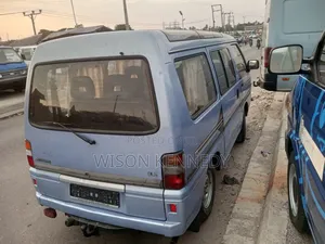 Mitsubishi L300 2006 Blue