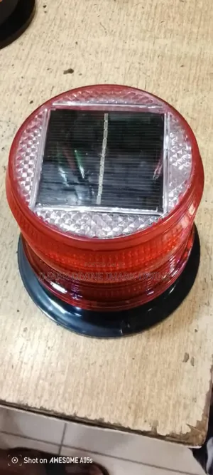 Best Quality Warning Light Solar Red Color Type.