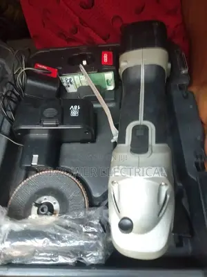 Photo - De Walt Grinding Machine