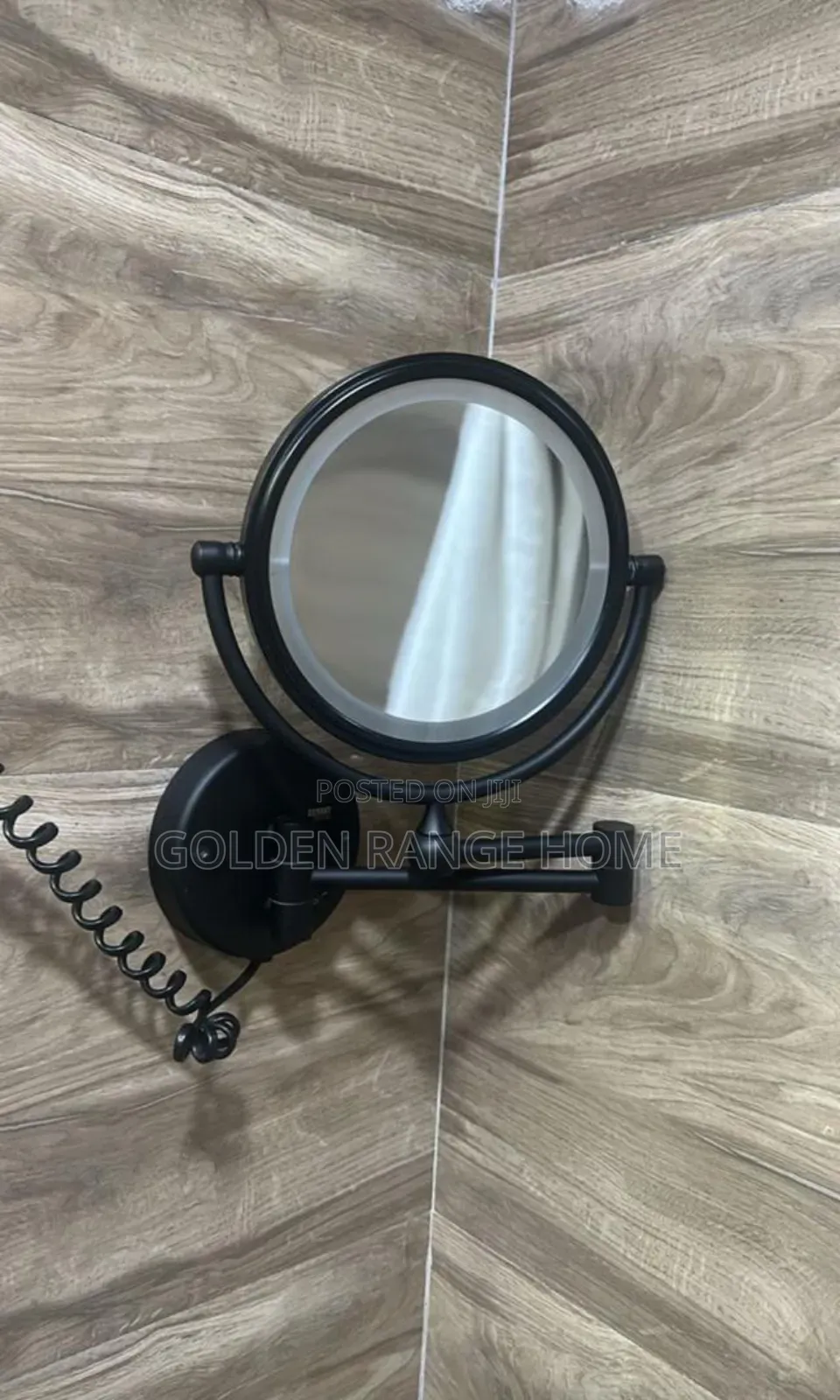 Black Magnifying Mirror With Led