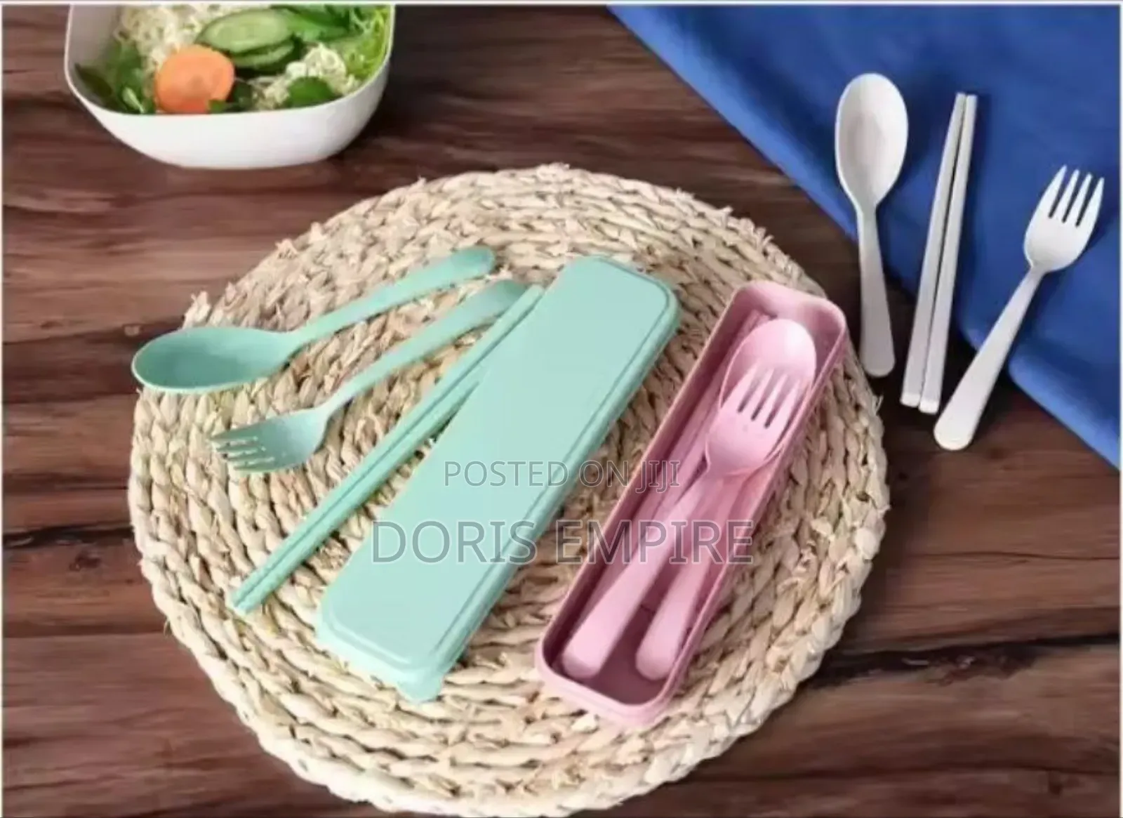 Qaulity Cutlery Set With Storage Box