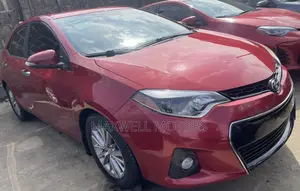 Toyota Corolla 2016 Red
