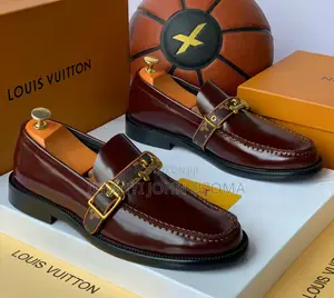 Classic Luxury Wine Color and Black Italian Shoe