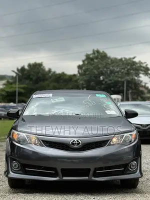 Toyota Camry SE 4dr Sedan (2.5L 4cyl 6A) 2012 Gray