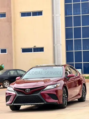 Photo - Toyota Camry XSE FWD (2.5L 4cyl 8AM) 2018 Burgundy