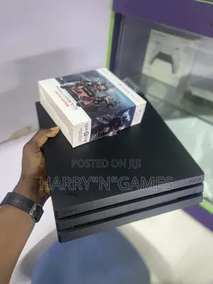 Uk Playstation4 Pro Edition 1tb