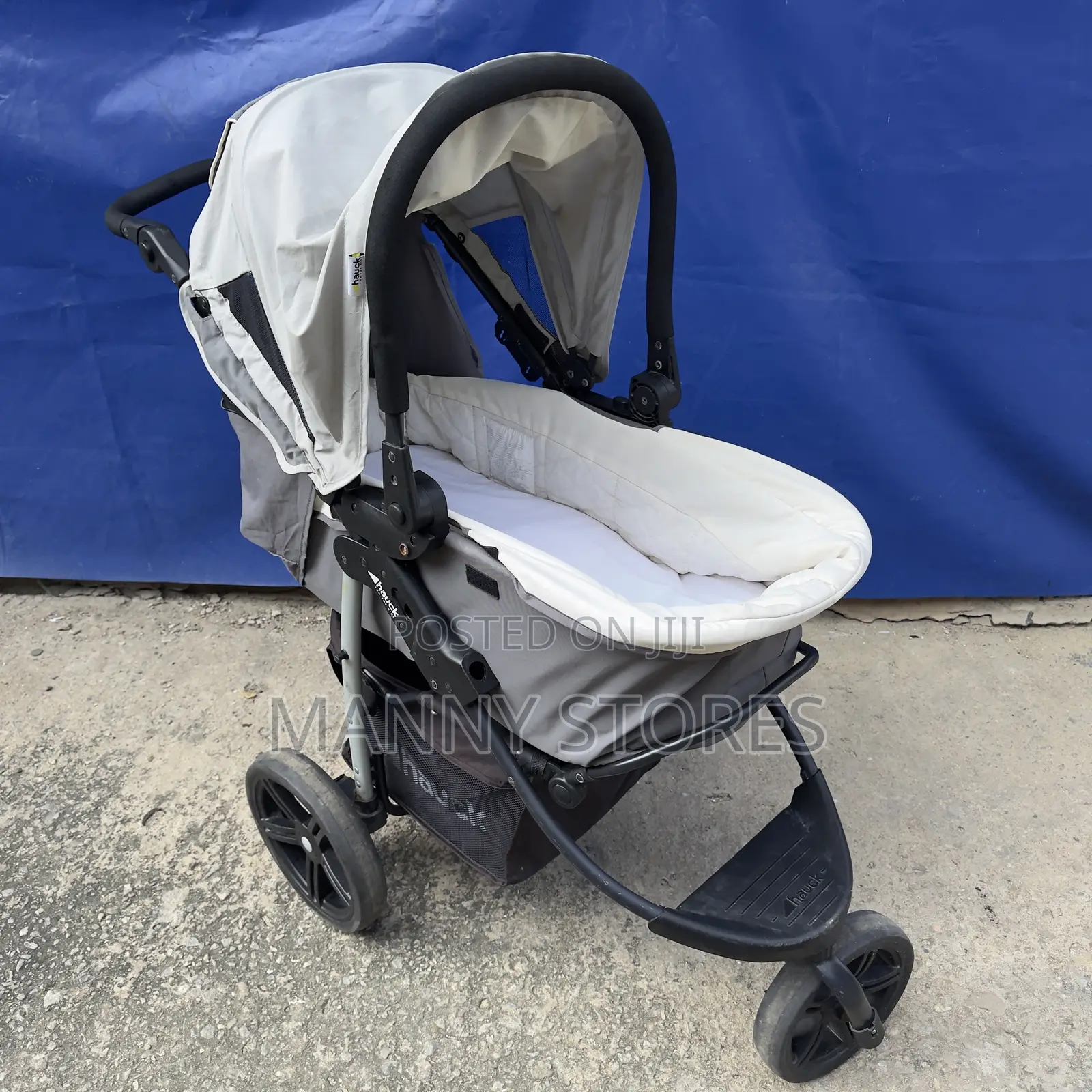 Baby Stroller / Bassinet