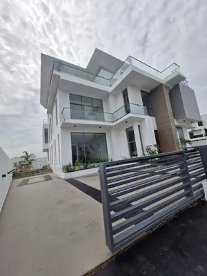 Photo - 5bdrm Maisonette in Osapa london for sale