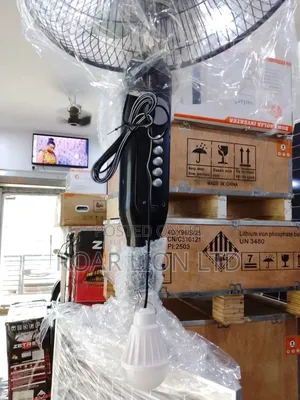 16inches Solar Rechargeable Fan With Panel