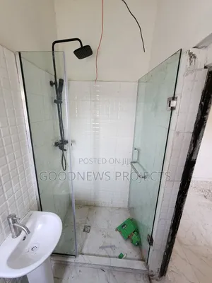 Shower Glass Doors { Hinged Opening