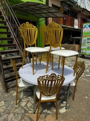 New Design Chivalry Chair
