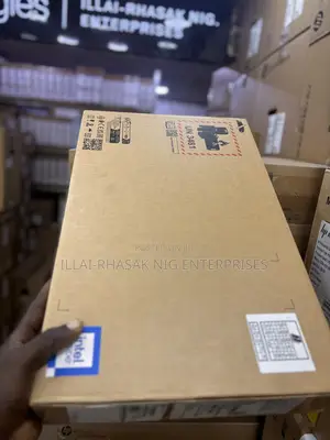 New Laptop HP 240 8GB Intel Core I3 SSD 512GB