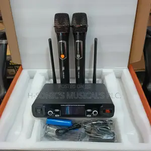 Professional JBL Vm-8000 Wireless Microphone.